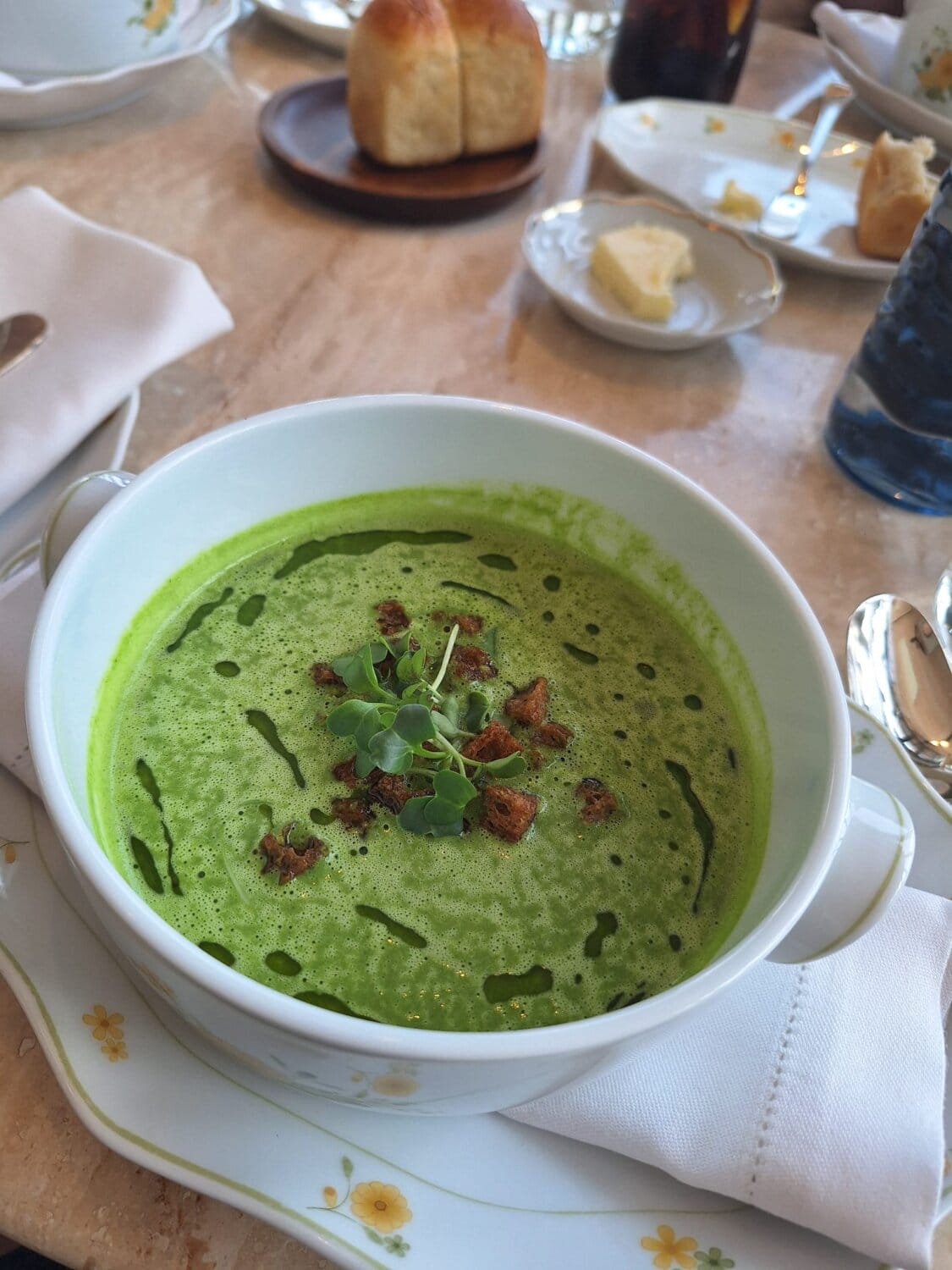 Neunkräutersuppe